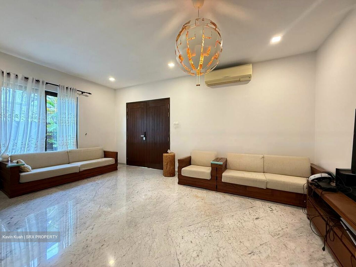 Opera Estate (D15), Terrace #485817691